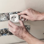 1065834-installer-une-prise