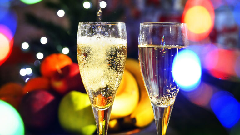 Российский футболист перебрал с алкоголем на Новый год. И стал героем матча в Испании