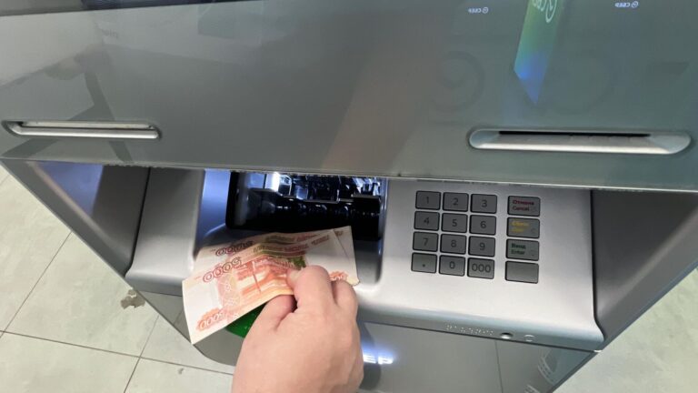 Эксперт Беляков советует разделить краткосрочные и пенсионные накопления