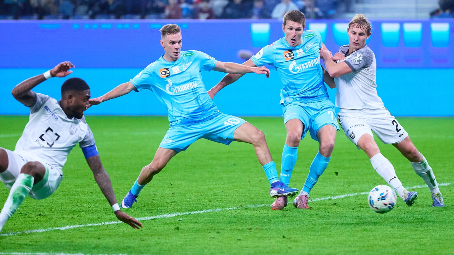 Невероятная драма в РПЛ! «Балтика» осталась без очков в Петербурге