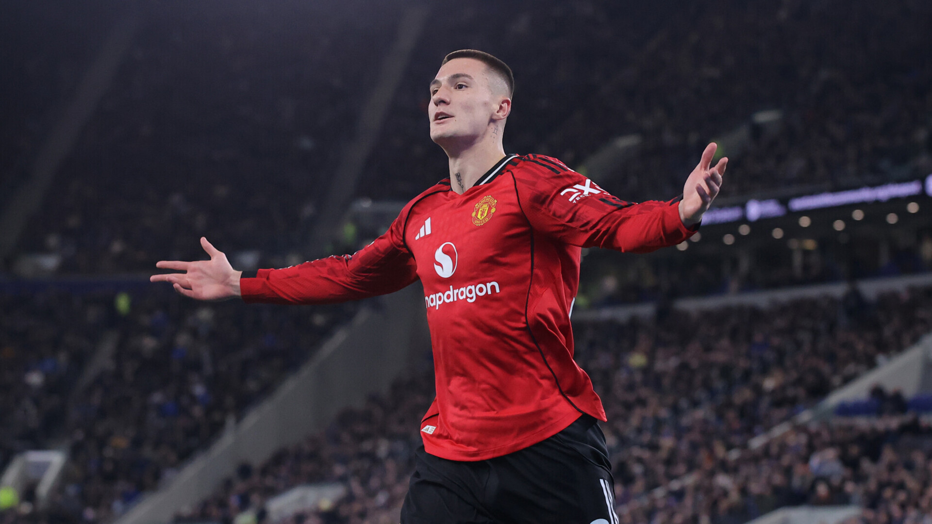 «Манчестер Юнайтед» обыграл «Эвертон» в матче чемпионата Англии