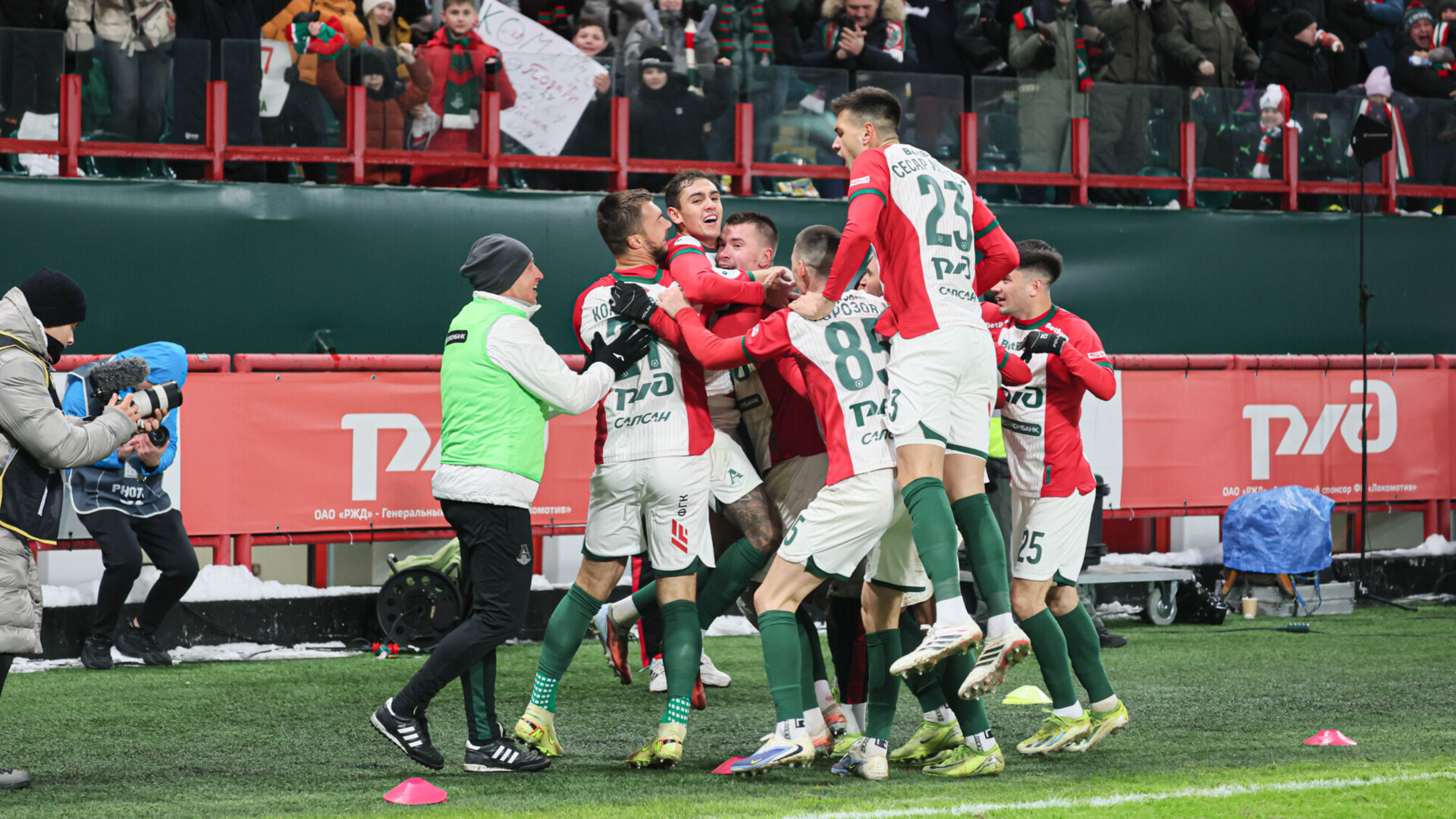 «Локомотив» в меньшинстве обыграл «Пари НН» в матче 19‑го тура РПЛ