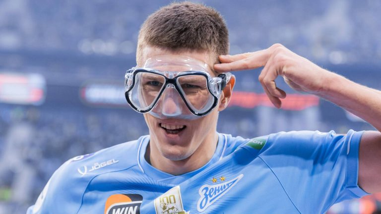 «Спартак» зря разозлил плохого мальчика. Соболев забил и подколол бывших