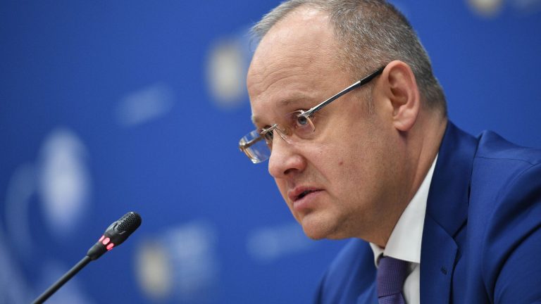 Кобяков: Россию устраивала долларовая схема взаимоотношений с миром