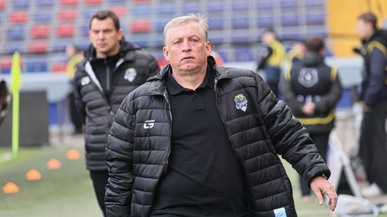 Осинькин продолжит работу в «Сочи» в новом сезоне