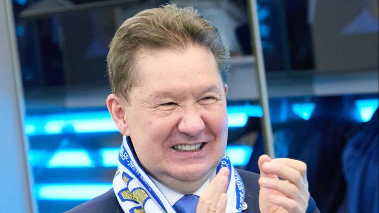 «Так держать! «Зенит» — чемпион!» Алексей Миллер поздравил команду с победой в Суперкубке России