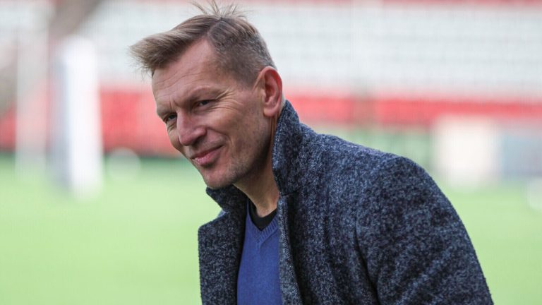 «Борьбу за чемпионство оставьте тем, кто в РПЛ уже освоился» — спортивный директор «Родины» о задачах команды