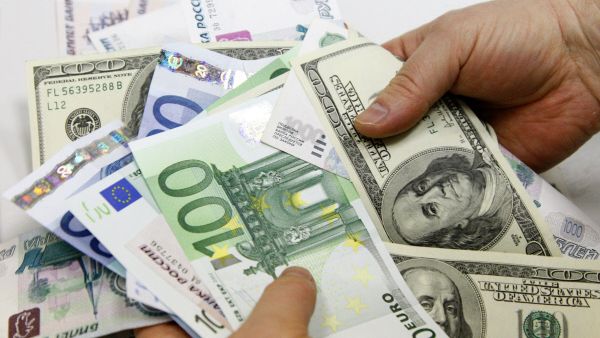 Официальный курс юаня на четверг — 11,58 руб, доллара — 78,48 руб, евро — 89,60 руб