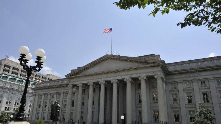Дефицит торгового баланса США в мае вырос до 77,6 млрд долларов