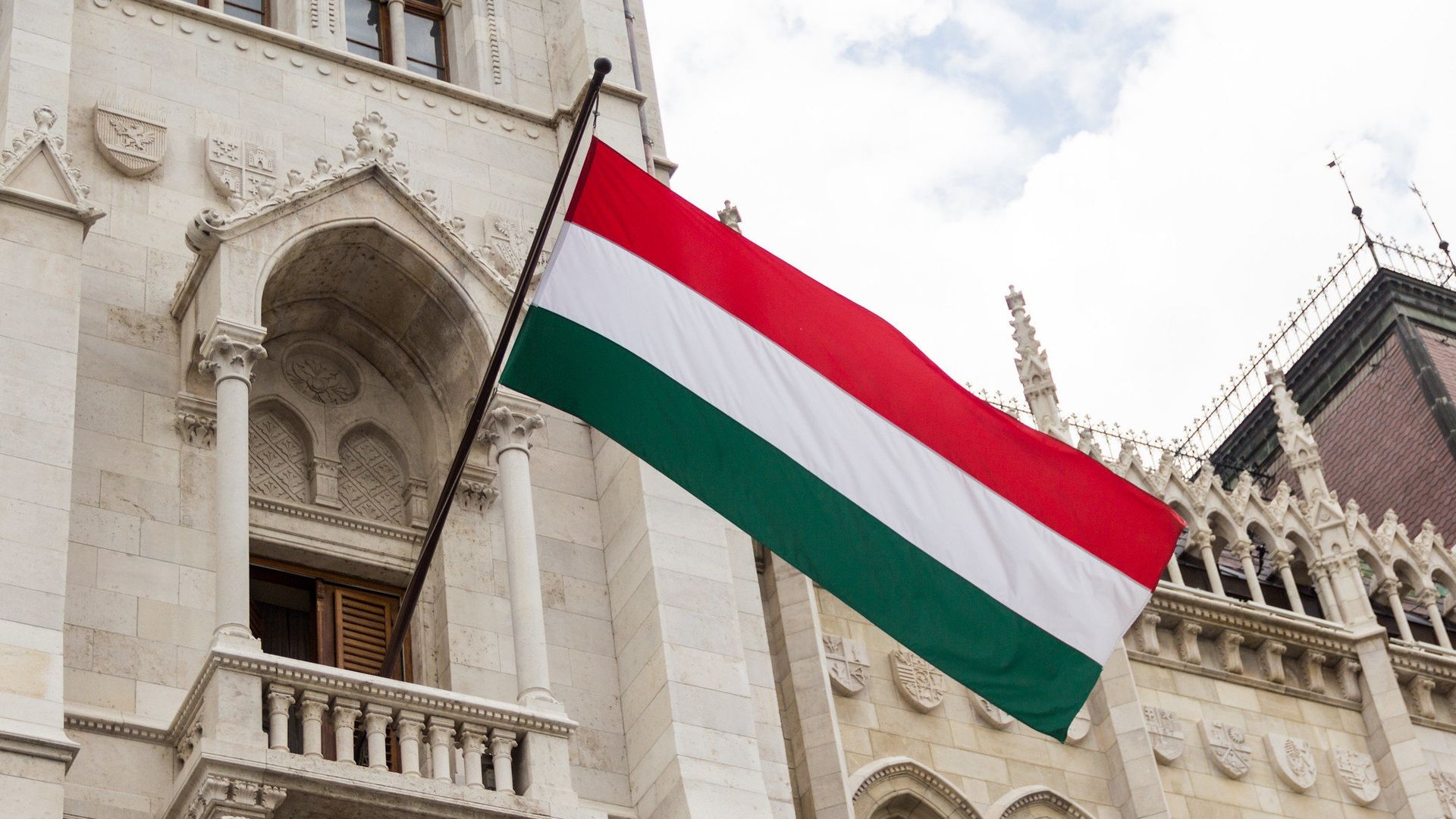 Совет ЕС одобрил выделение Венгрии до 10 миллиардов евро из ранее замороженных средств