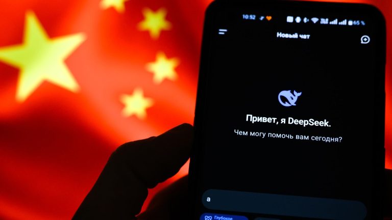 FT: китайского ИИ-разработчика DeepSeek предварительно оценили в 71 миллиард долларов