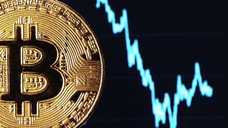 Аналитик Bitbanker: биткоин может обновить минимумы в районе $48–52 тысяч