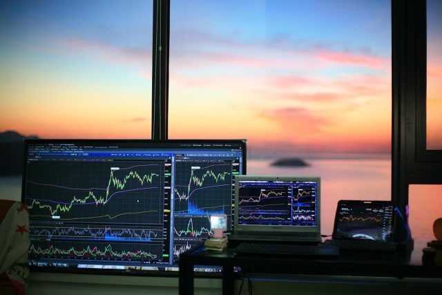 Strategy продала акции на $466,7 млн, не купив биткоин