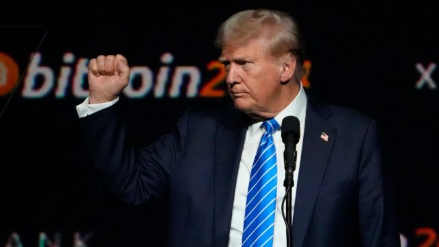 Дональдь Трамп поддержал биткоин